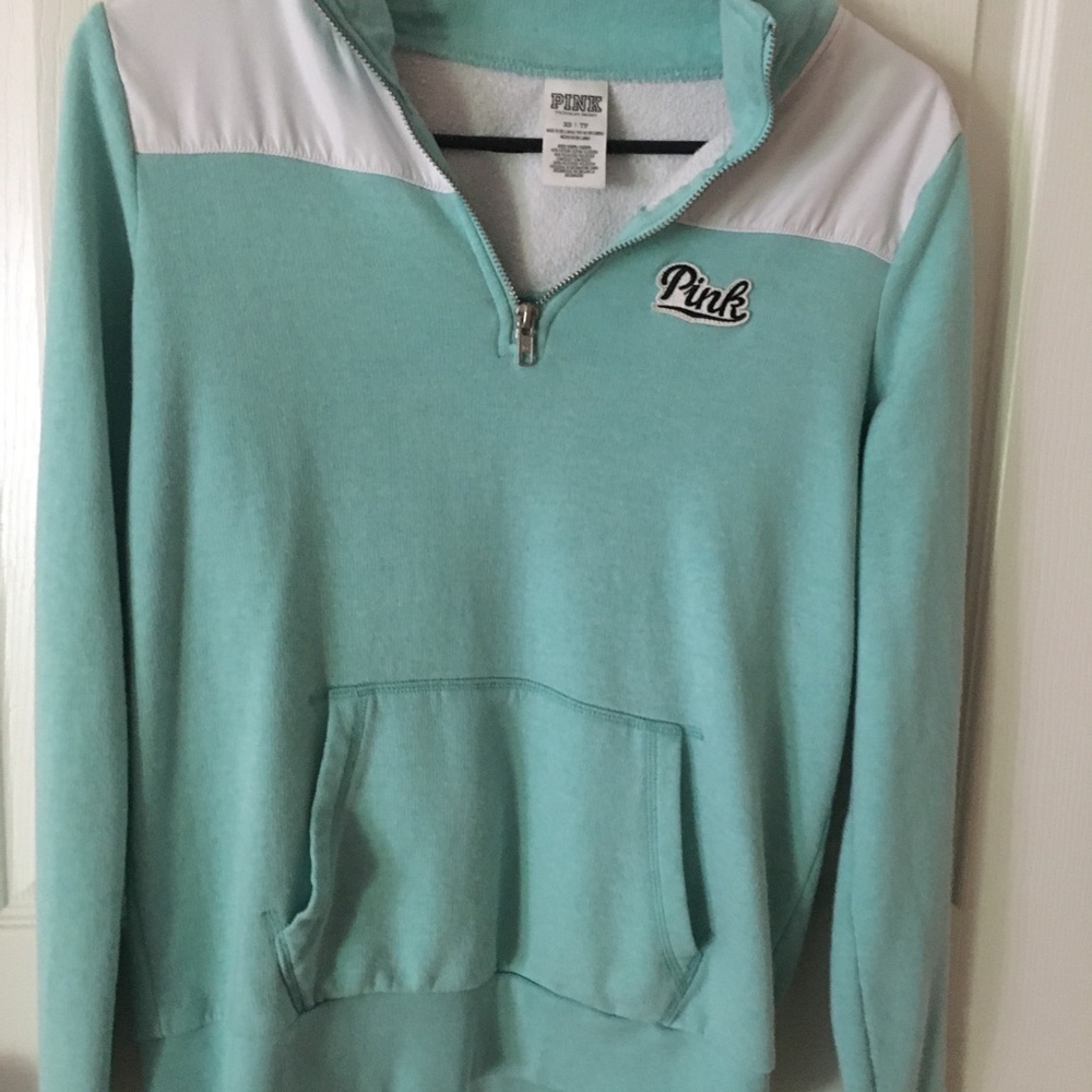 VS PINK QUARTER ZIP